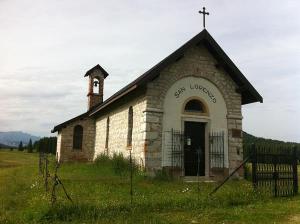 La chiesetta di San Lorenzo a Marcesina