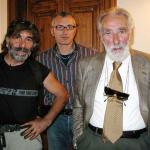 Mario Rigoni Stern con Mauro Corona e Alberto Peruffo (Oltre le vette, Belluno 2003).